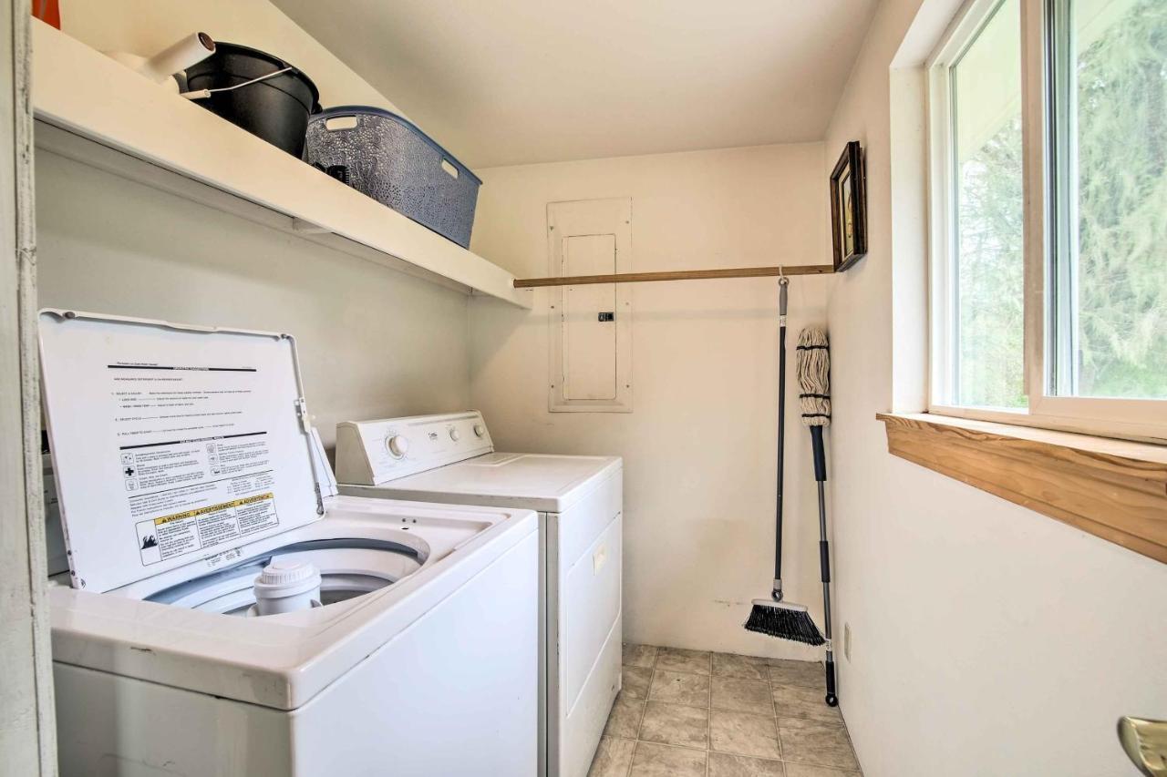 Quaint Coquille Getaway Near Beaches And Parks! Εξωτερικό φωτογραφία
